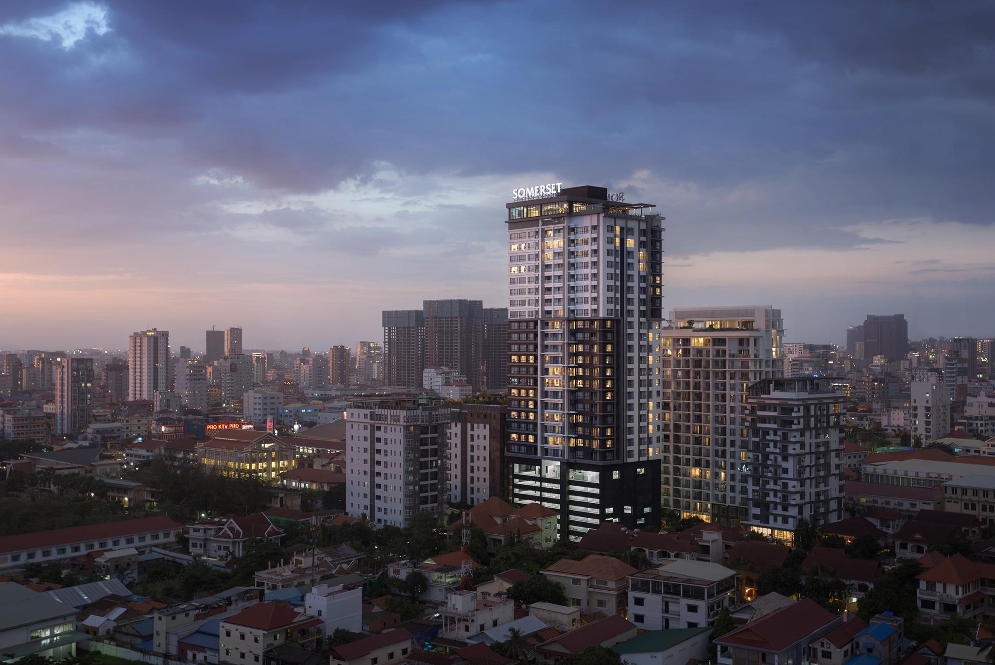 Somerset Norodom Phnom Penh Bagian luar foto